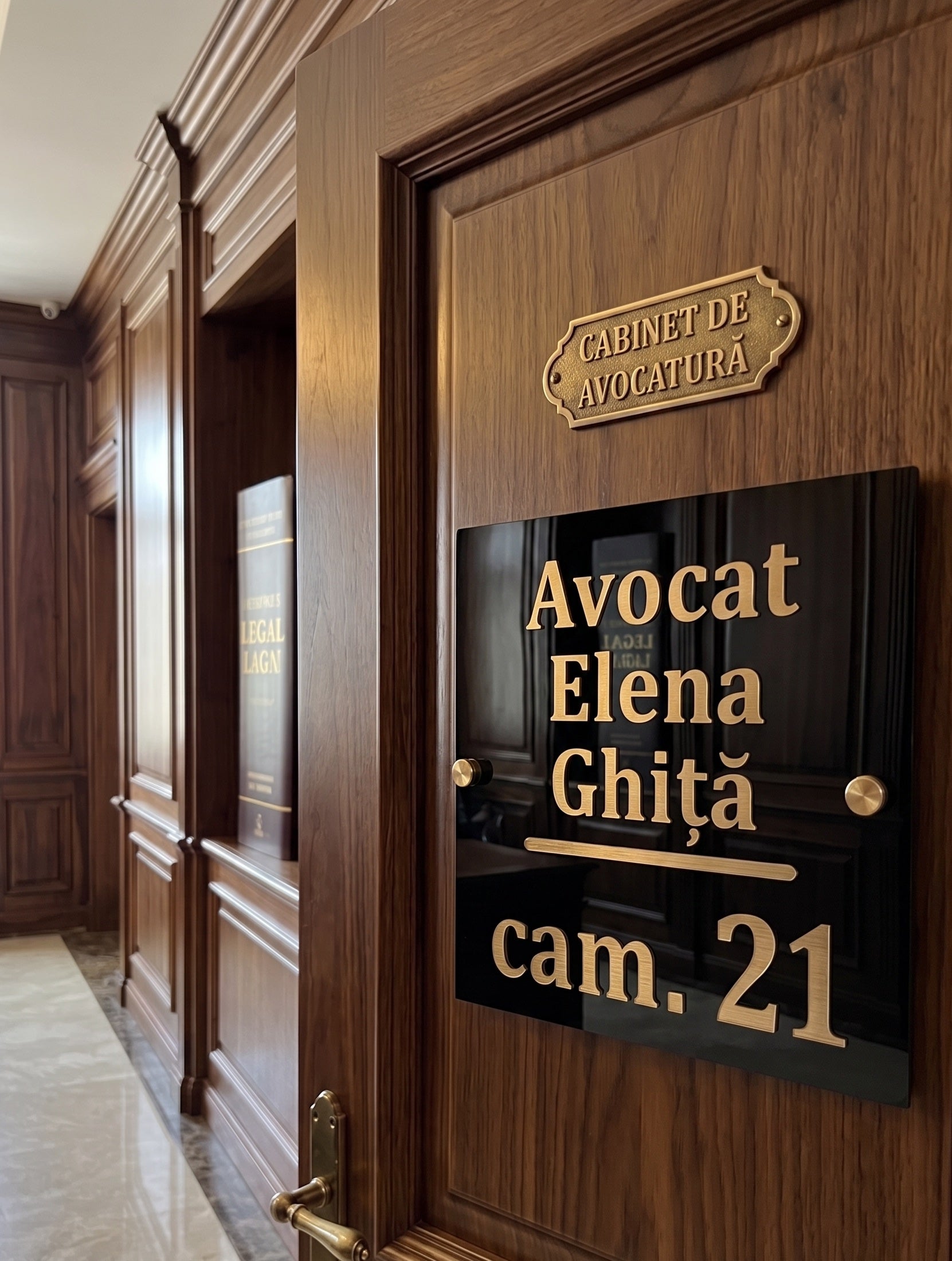 Placă Semnalistică Personalizată pentru firme, persoane fizice